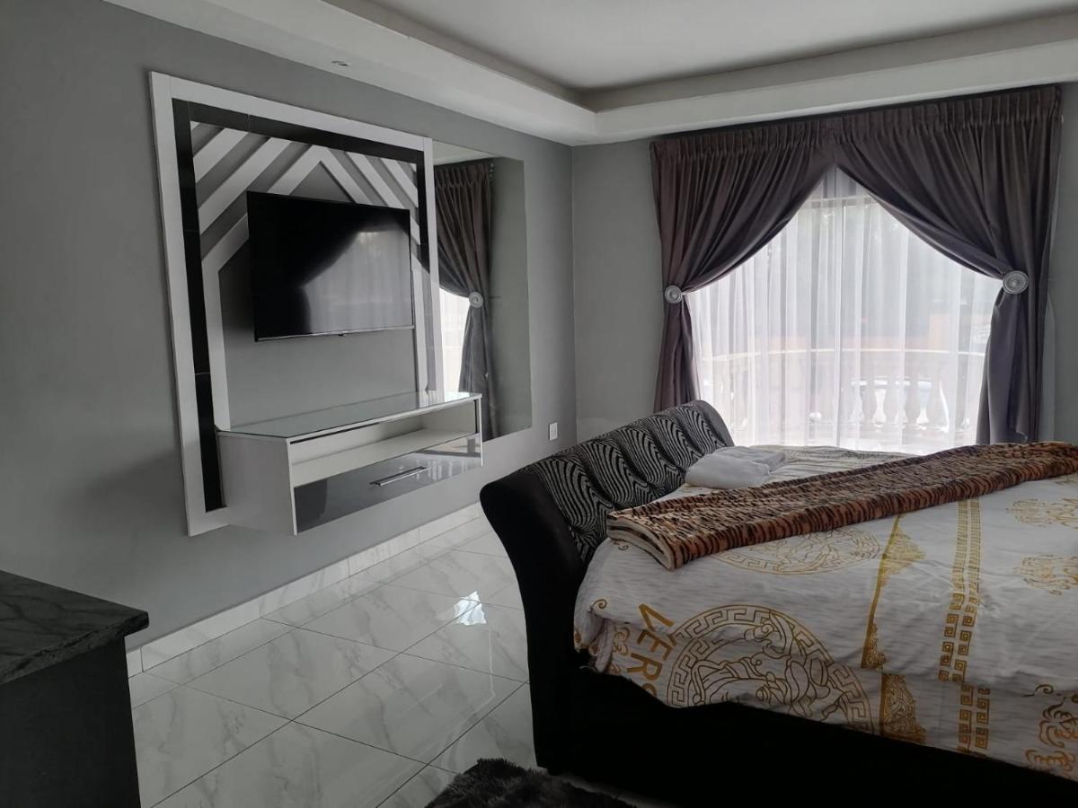 National Lodge 伯诺尼 外观 照片