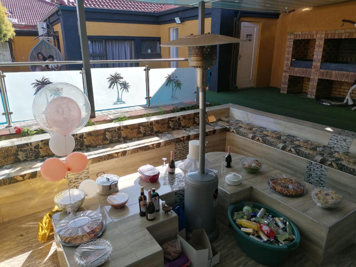 National Lodge 伯诺尼 外观 照片